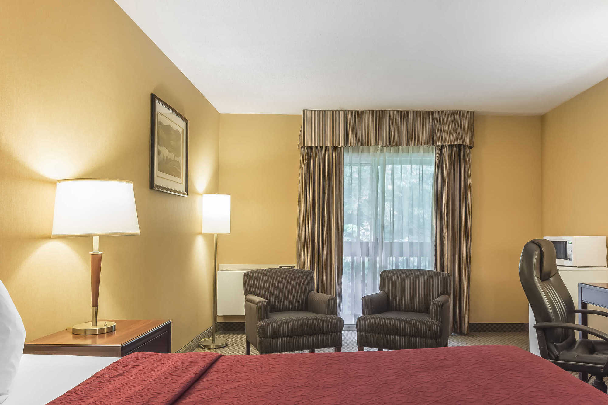 Quality Inn & Conference Centre Parry Sound Room photo