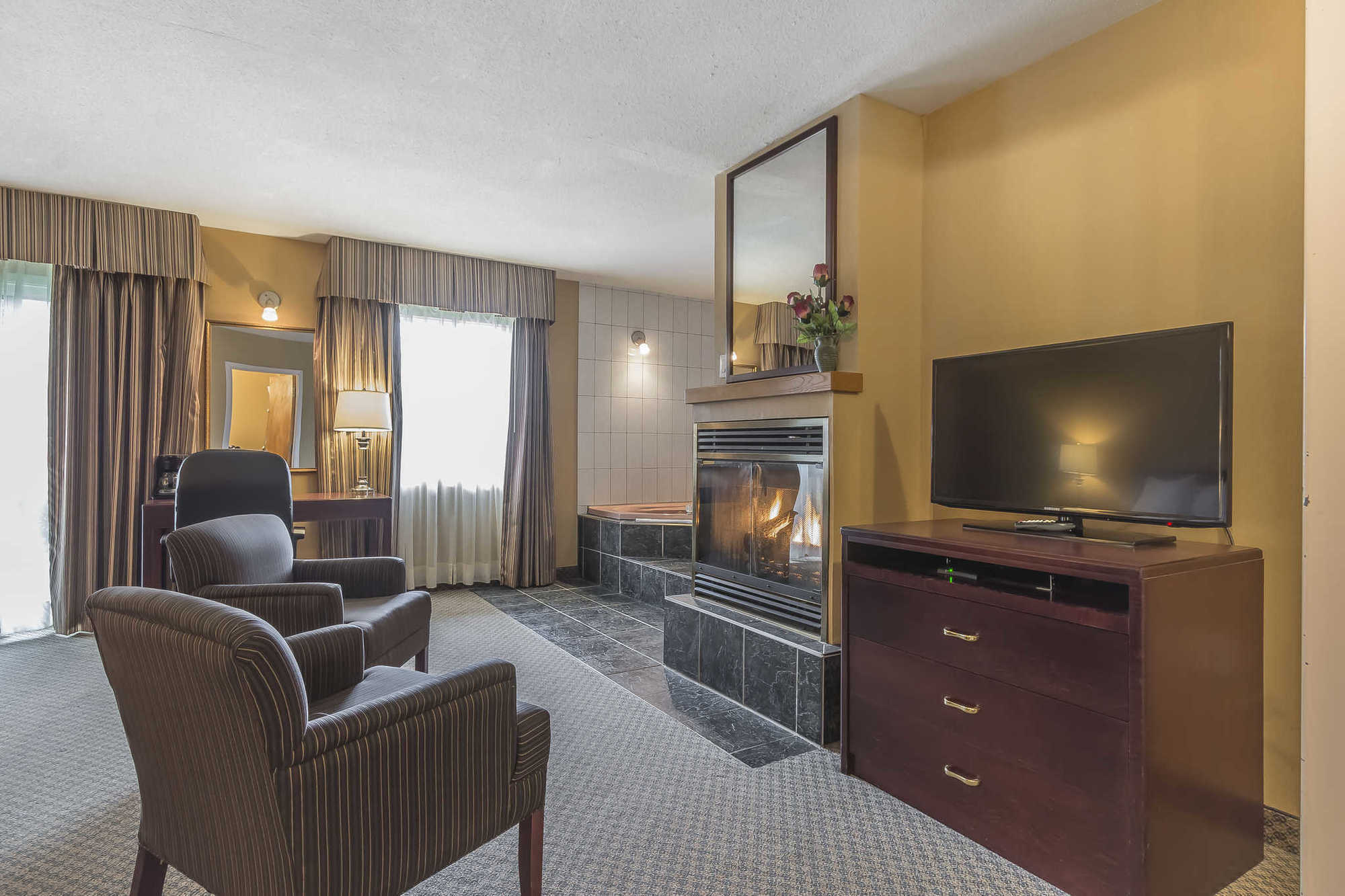 Quality Inn & Conference Centre Parry Sound Room photo